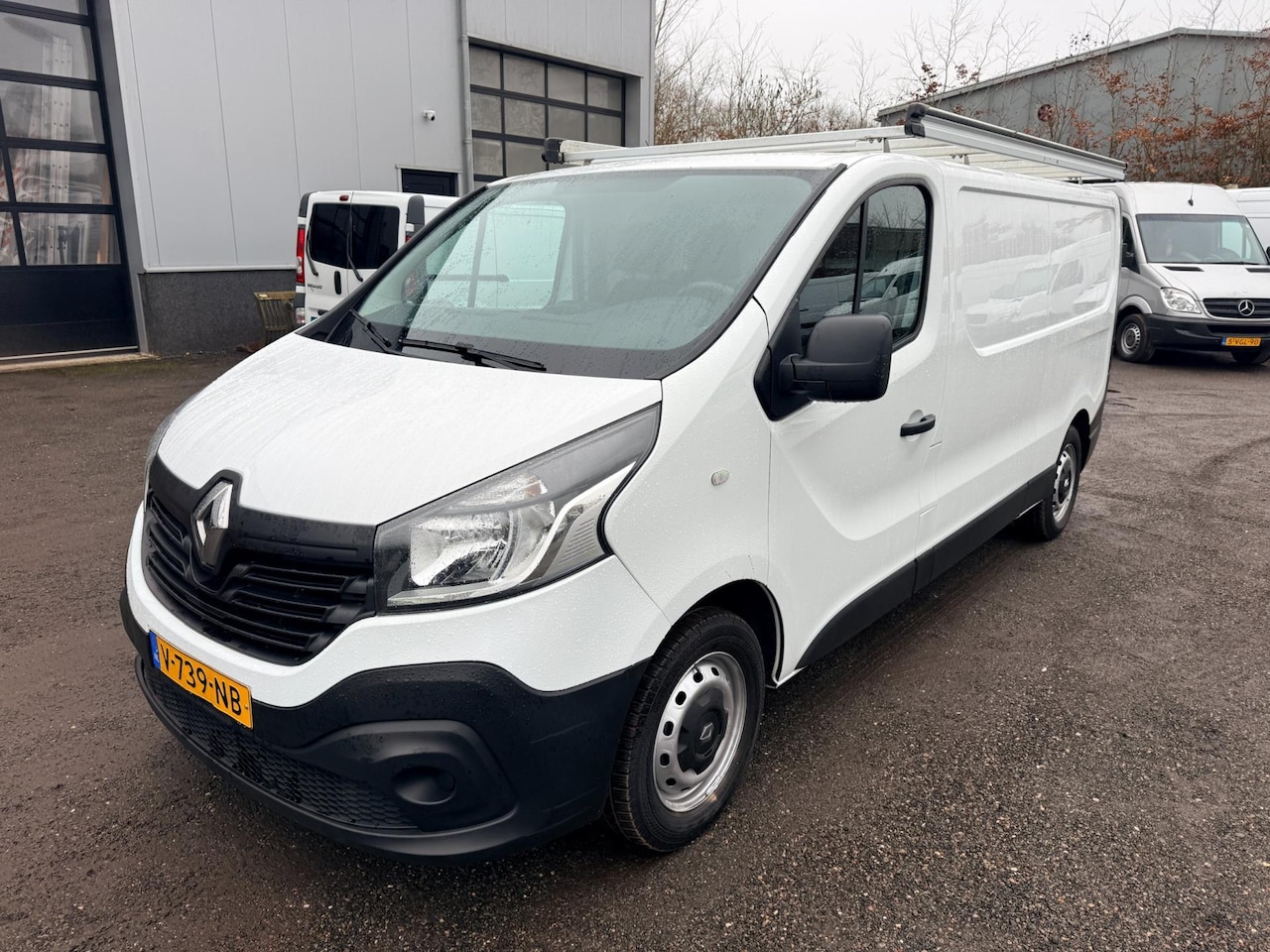 Renault Trafic - 1.6 dCi T29 L2H1 Airco Imperiaal Trekhaak - AutoWereld.nl