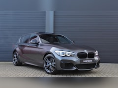 BMW 1-serie - M140i LCI2 | Schuifdak | HK | Akrapovic | Zaero diffuser | M Sport onderstel