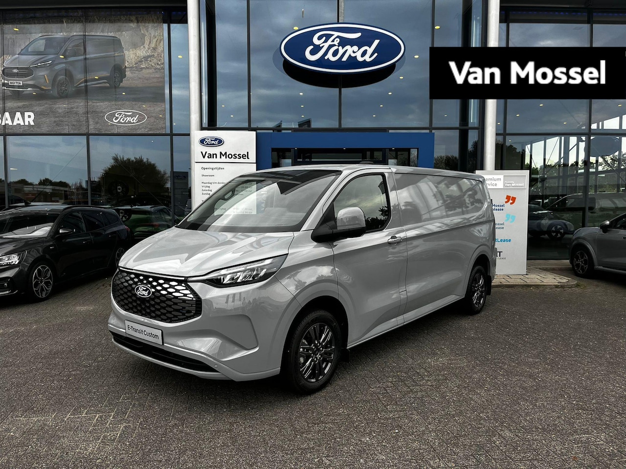 Ford Transit Custom - E-Transit Limited €7000 Voorraadvoordeel | Adaptive Cruise | Inklapbare Trekhaak | Stoelve - AutoWereld.nl