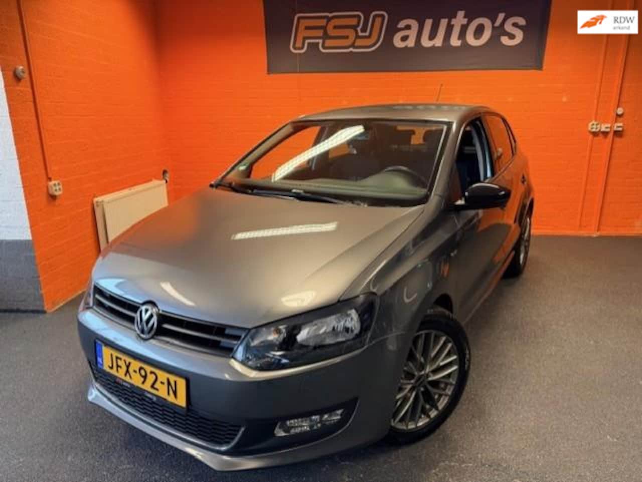 Volkswagen Polo - 1.2-12V 5-DEURS / MATCH-LINE / AIRCO / PDC - AutoWereld.nl