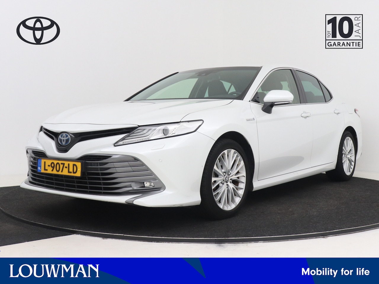 Toyota Camry - 2.5 Hybrid Executive | Lederen bekleding | Premium uitgevoerd | - AutoWereld.nl
