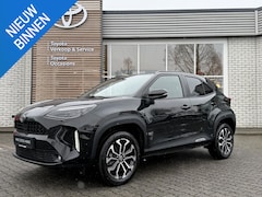 Toyota Yaris Cross - 1.5 Hybrid 115 First Edition NAVI KEYLESS STOEL/STUURVERW LM-VELGEN PARKCAMERA APPLE/ANDRO