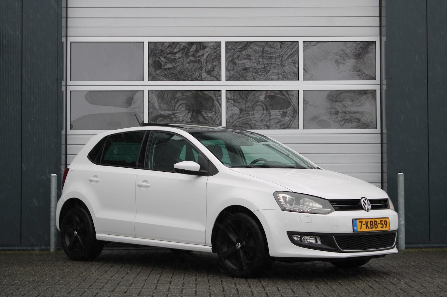 Volkswagen Polo - 1.2 TSI Highline DSG 5-Deurs Clima/Cruise/Panodak/Xenon/PDC/LED/Navi/Bluetooth/RadioCD.AUX - AutoWereld.nl