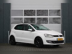 Volkswagen Polo - 1.2 TSI Highline DSG 5-Deurs Clima/Cruise/Panodak/Xenon/PDC/LED/Navi/Bluetooth/RadioCD.AUX