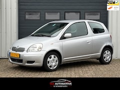 Toyota Yaris - 1.3 VVT-i Sol 2e EIG / AUTOMAAT / AIRCO / NAP