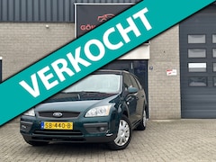 Ford Focus Wagon - 1.6-16V Ambiente / Clima / Trekhaak / Cruise Control / Apk Tot 3-2027