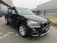 BMW X1 - xDrive18d 150PK 4X4 Centennial Executive Navigatie, Cruise Control, Stoelverwarming, PDC,
