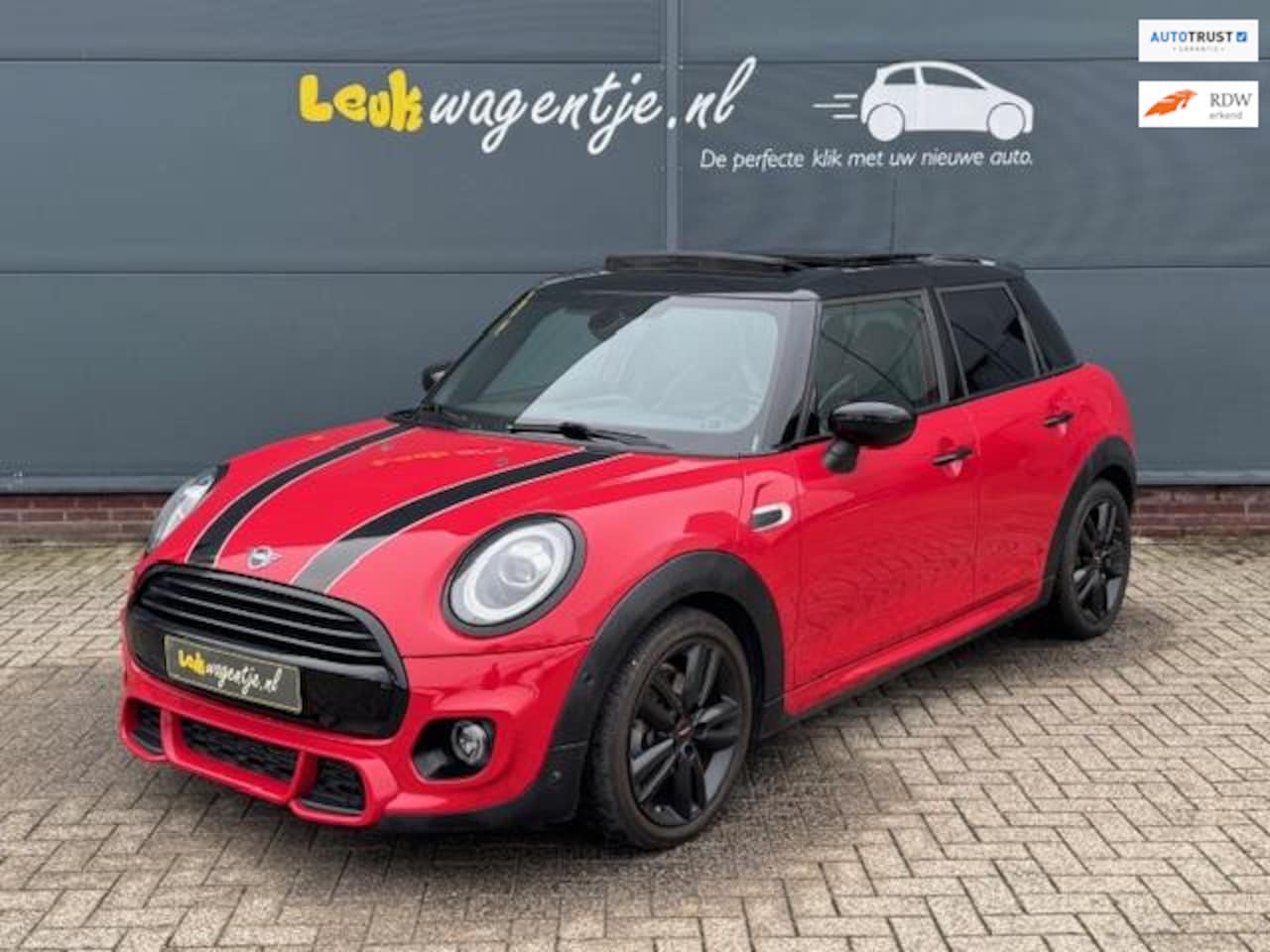 MINI Cooper - Mini 1.5 Automaat 5-drs *JCW-pakket *schuifdak - AutoWereld.nl