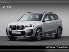 BMW X1 - sDrive18i M Sport pakket | Achteruitrijcamera | Glazen panoramadak | Elektrisch verwarmde