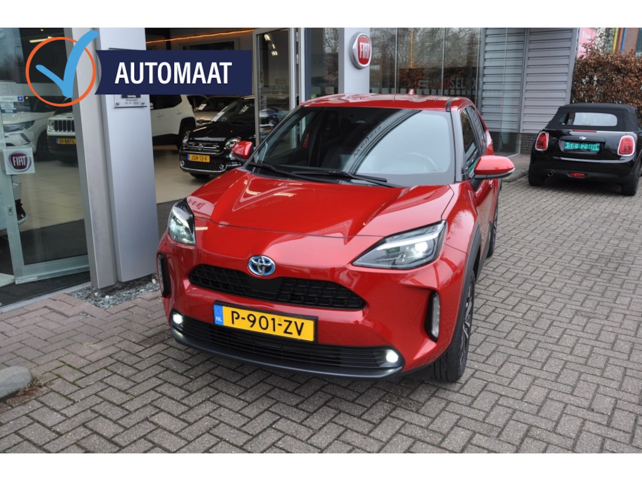 Toyota Yaris Cross - 1.5 Hybrid First Ed. Trekhaak - AutoWereld.nl
