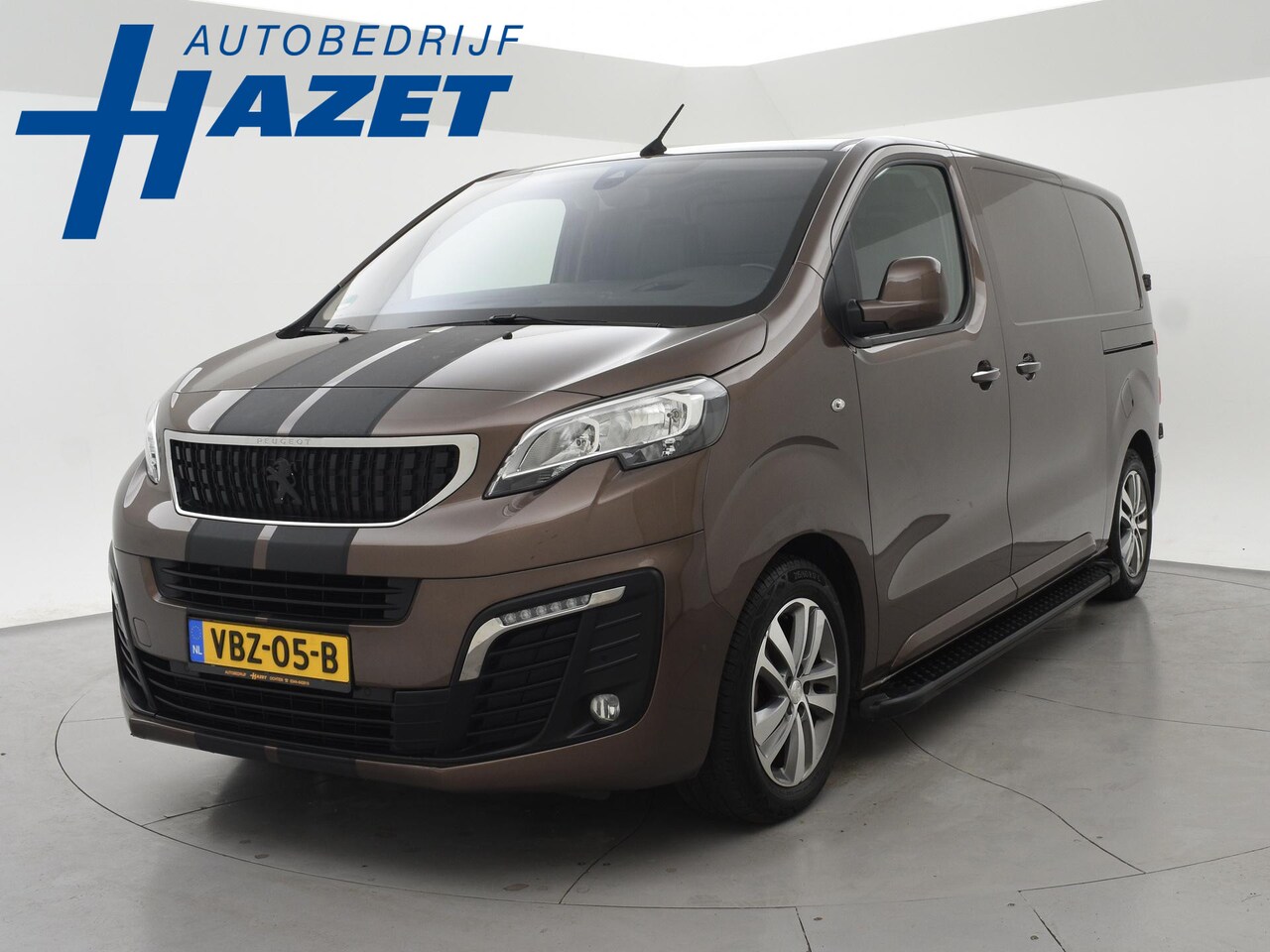 Peugeot Expert - 2.0 BLUEHDI 180 PK AUT. SPORT PREMIUM + 2 SCHUIFDEUREN | HEAD-UP | CAMERA | TREEPLANKEN - AutoWereld.nl