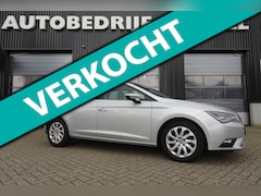 SEAT Leon - 1.0 EcoTSI Style CONNECT, NL AUTO, NAP, CARPLAY, CAMERA, ALL-SEASON BANDEN