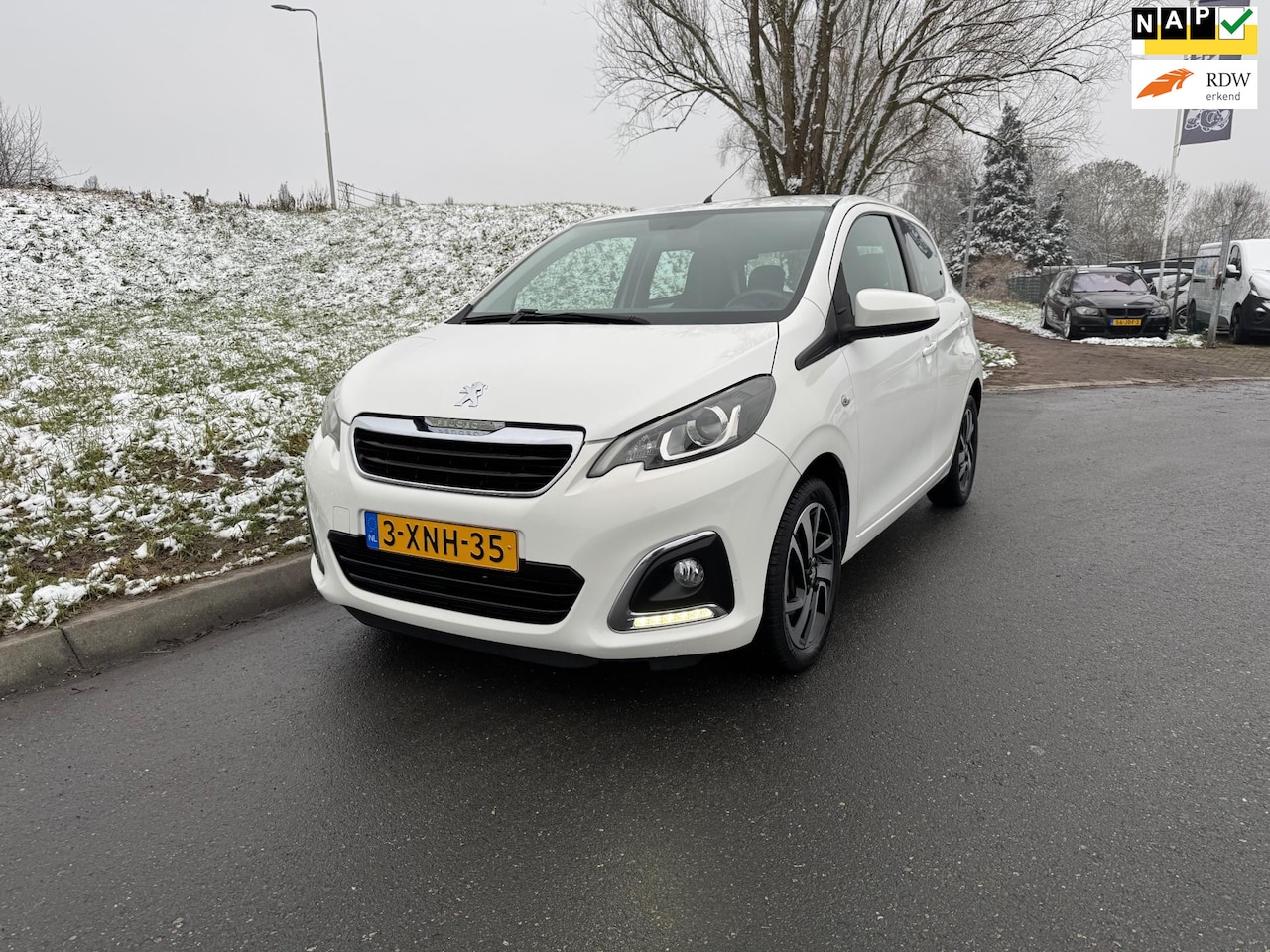 Peugeot 108 - 1.0 e-VTi Allure Airco LM velgen - AutoWereld.nl