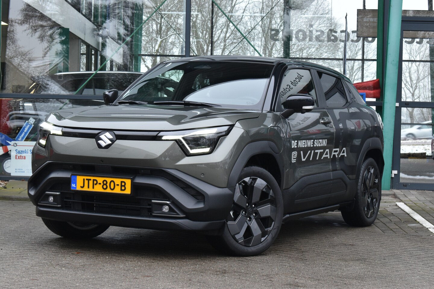 Suzuki e Vitara - Style 61 kWh 175pk | Cruise Control | Climate control | Naviagtie full map | Stuur/Stoel v - AutoWereld.nl