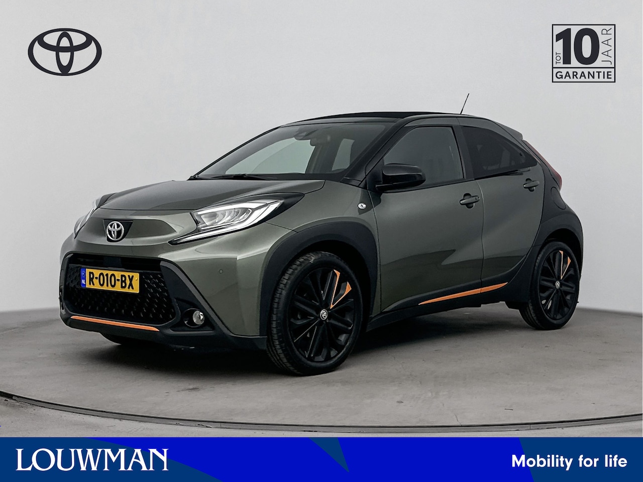 Toyota Aygo X - 1.0 VVT-i S-CVT Limited | Apple Carplay & Android Auto | Parkeercamera | - AutoWereld.nl