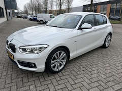BMW 1-serie - 118i Corp L. Hi Exec XENON CARPLAY PDC CRUISE LEER