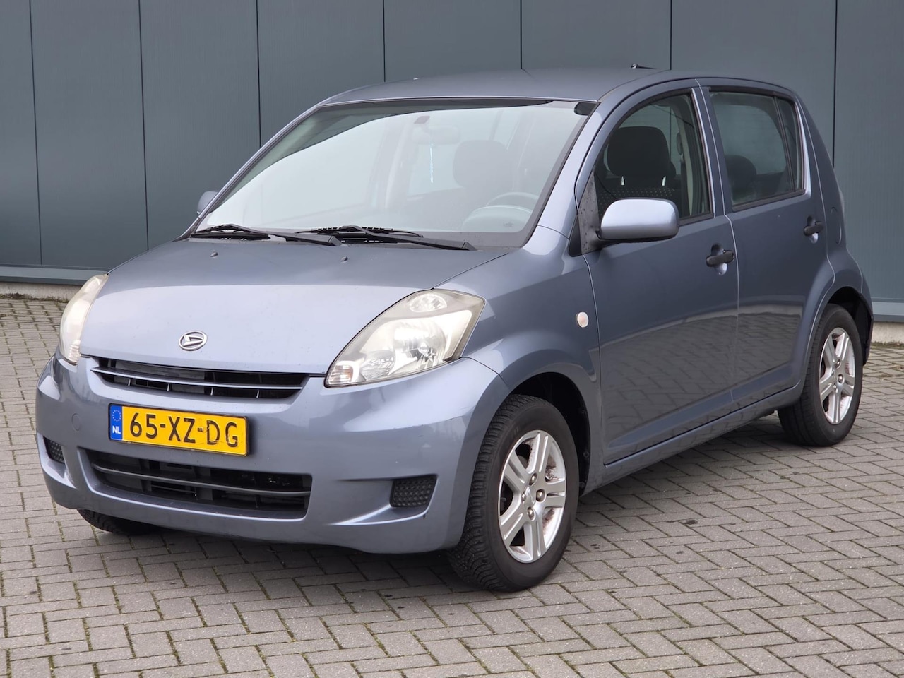 Daihatsu Sirion 2 - 1.0-12V Premium Nieuw APK - AutoWereld.nl
