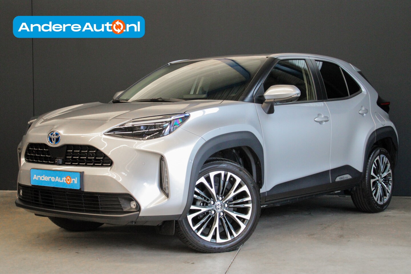 Toyota Yaris Cross - 1.5 Hybrid Executive |leder|360 camera|voorruitverwarming|elek klep| - AutoWereld.nl