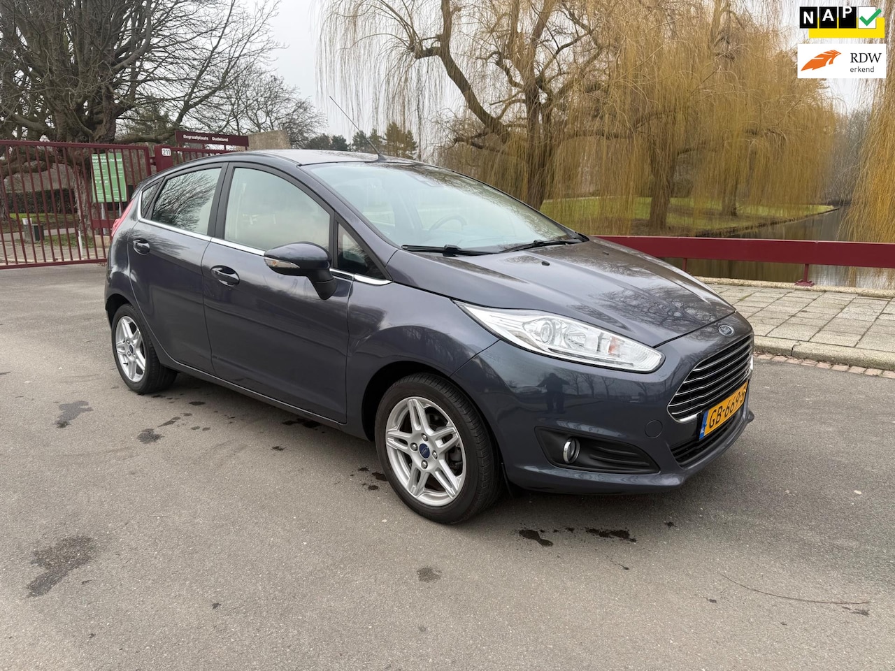 Ford Fiesta - 1.0 EcoBoost Titanium 1E EIG | CRUISE | PDC | AIRCO | NAVI | DEALER ONDERHOUDEN - AutoWereld.nl