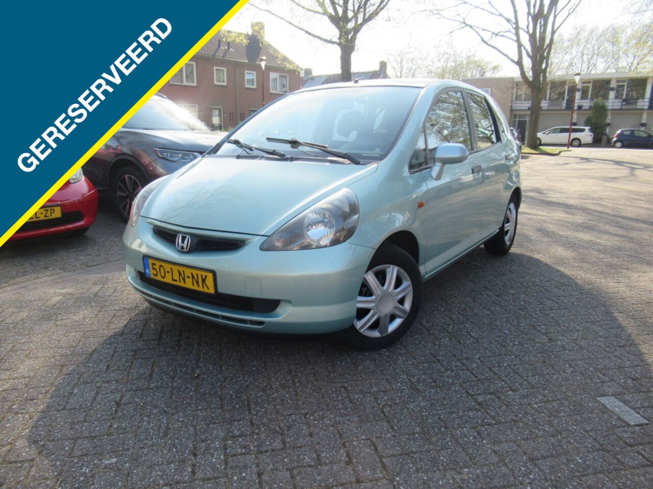 Honda Jazz - 1.4 AUTOMAAT GR.Beurt+NW Banden+APK TOPPER! - AutoWereld.nl