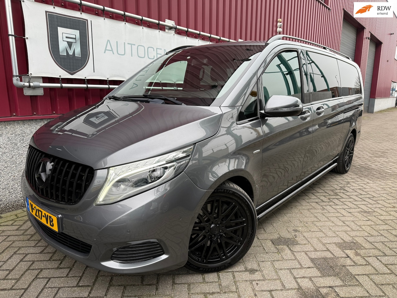 Mercedes-Benz V-klasse - 250d Extra Lang DC Avantgarde // 126 DKM // Navi // Leer // Clima - AutoWereld.nl