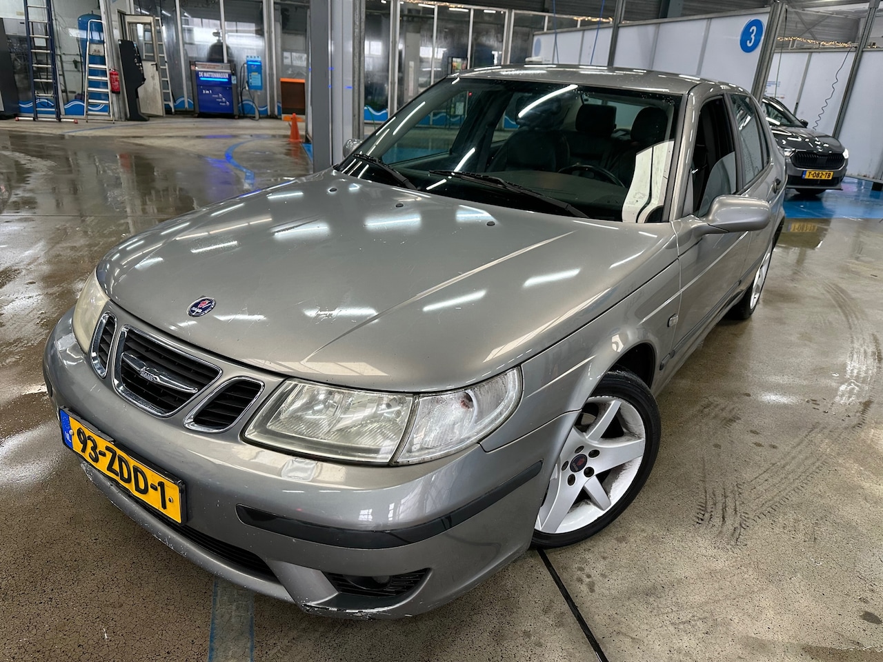 Saab 9-5 - MET AIRCO & EVENTUEEL NIEUW APK! - AutoWereld.nl