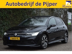 Volkswagen Golf - 1.5 eTSI R-Line Business Black Style | Pano.dak | Harman/Kardon | Camera | Stuurverwarming
