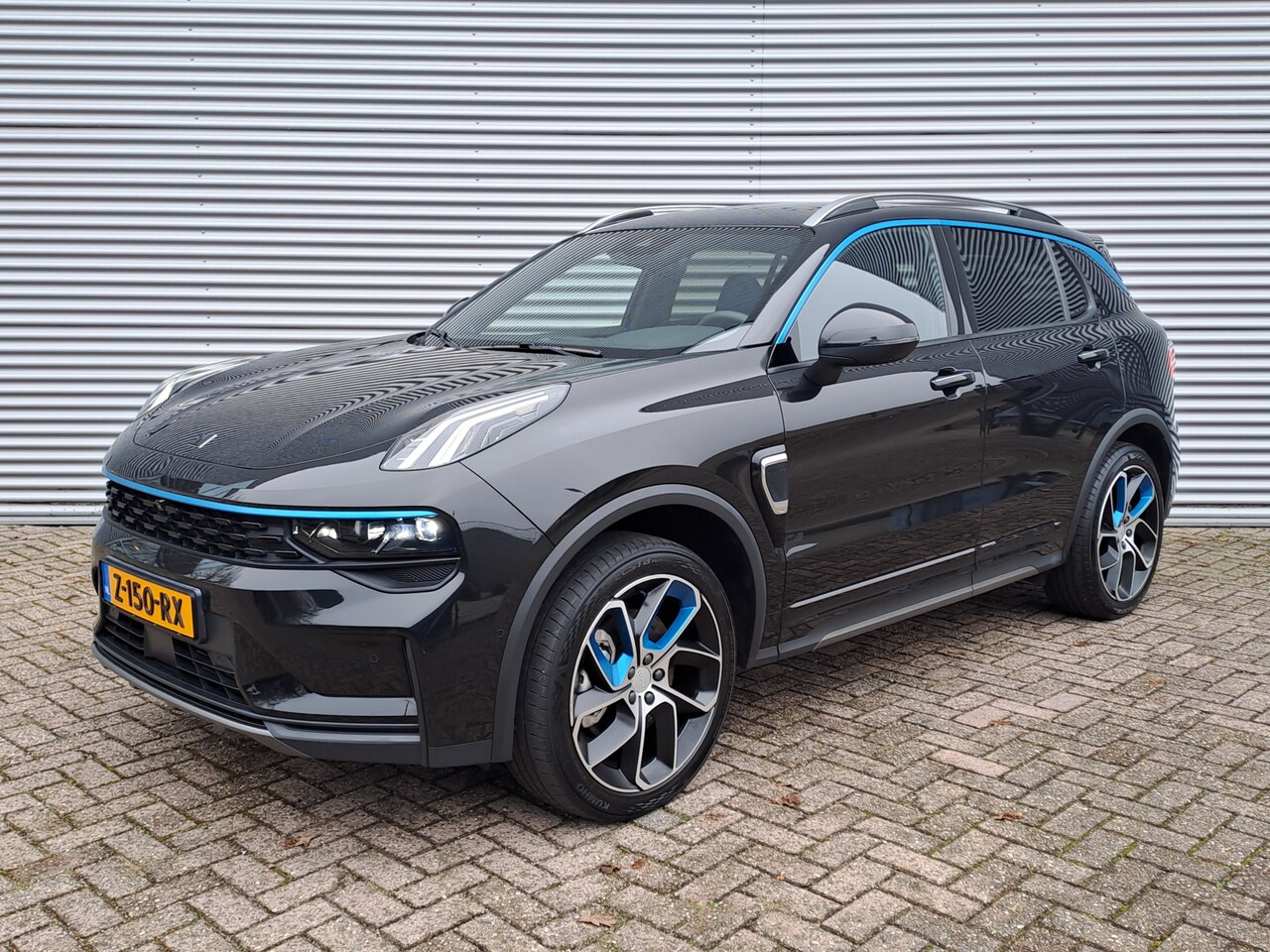 Lynk & Co 01 - 1.5 Navi | Automaat | Panorama Dak | 360 Camera | 20'' LM | Plug In - AutoWereld.nl