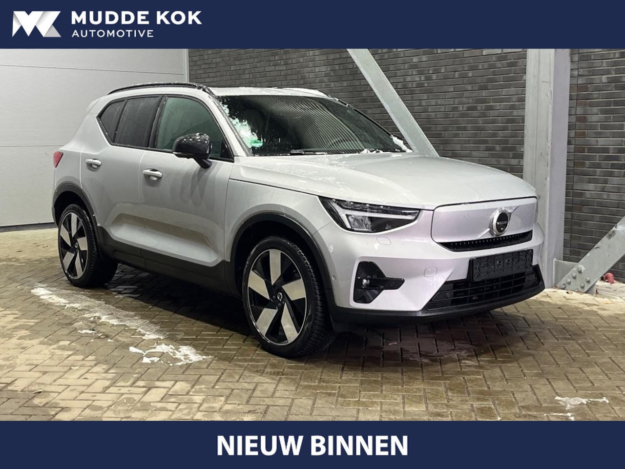 Volvo XC40 - Recharge Ultimate 70 kWh | Panoramadak | 360° Camera | ACC | harman/kardon | BLIS - AutoWereld.nl
