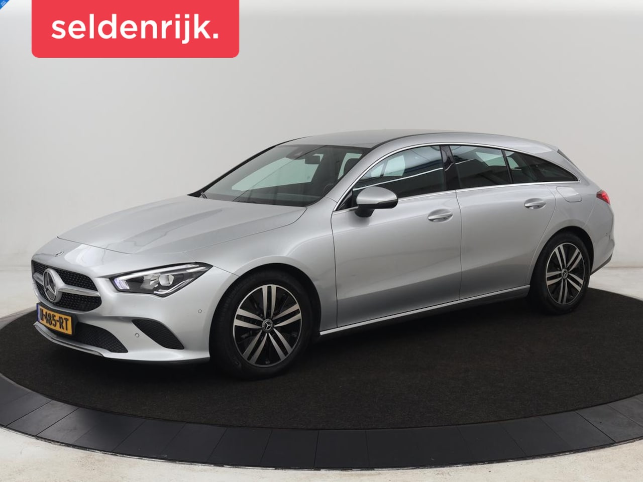 Mercedes-Benz CLA-klasse Shooting Brake - 180 Business Solution | Stoelverwarming | Carplay | Camera | Half leder | Widescreen | Dod - AutoWereld.nl