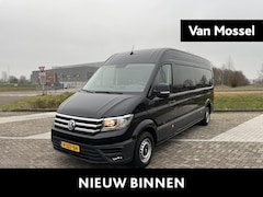 Volkswagen Crafter - 35 2.0 TDI L5H3 DC Highline | Camera | Navigatie | Airco | Trekhaak | Comfort Stoelen |