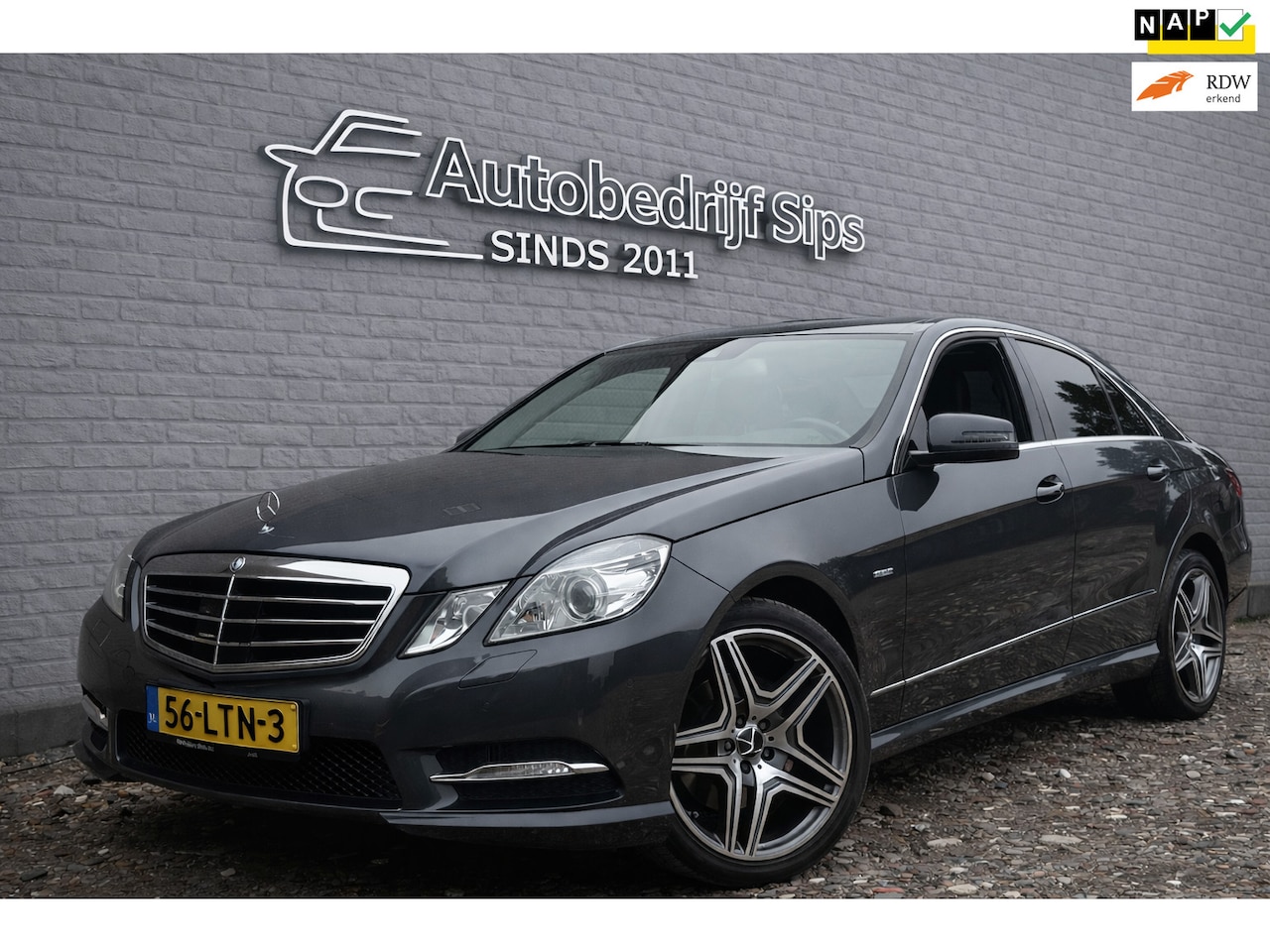 Mercedes-Benz E-klasse - 200 CGI | Pano | Memory | Camera | Trekhaak - AutoWereld.nl