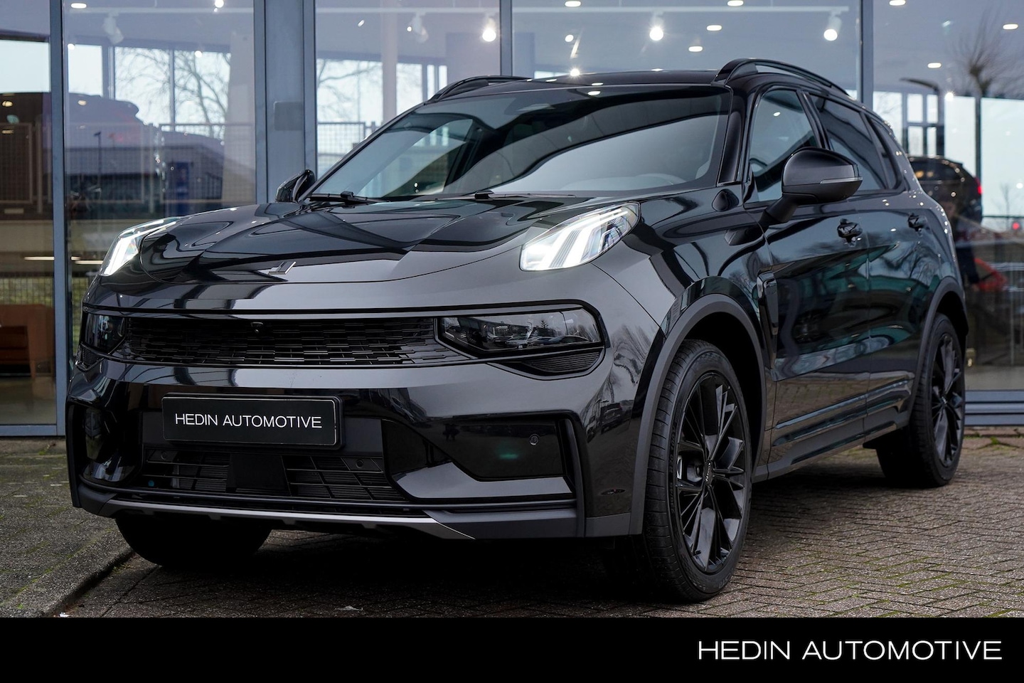 Lynk & Co 01 - 1.5 More | Adaptieve Cruise | Panorama Dak | 360 Camera | Keyless Entry | Elektrische Stoe - AutoWereld.nl