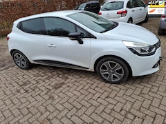 Renault Clio - 0.9 TCe ECO Night&Day ketting versprongen