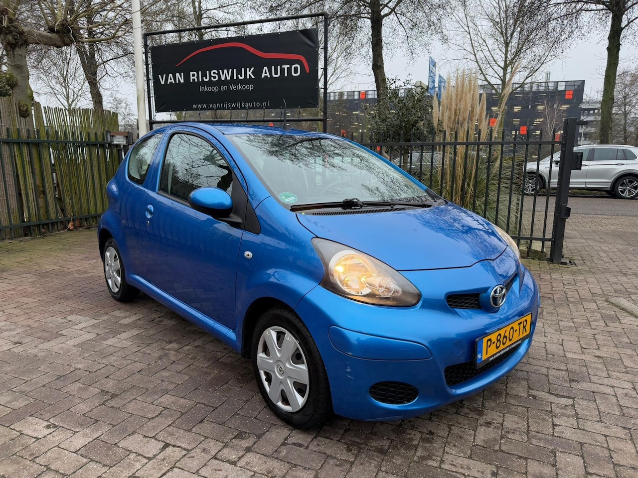 Toyota Aygo - 1.0-12V Cool 3Drs Airco Elec-ram Radio-Cd Stuurberk - AutoWereld.nl