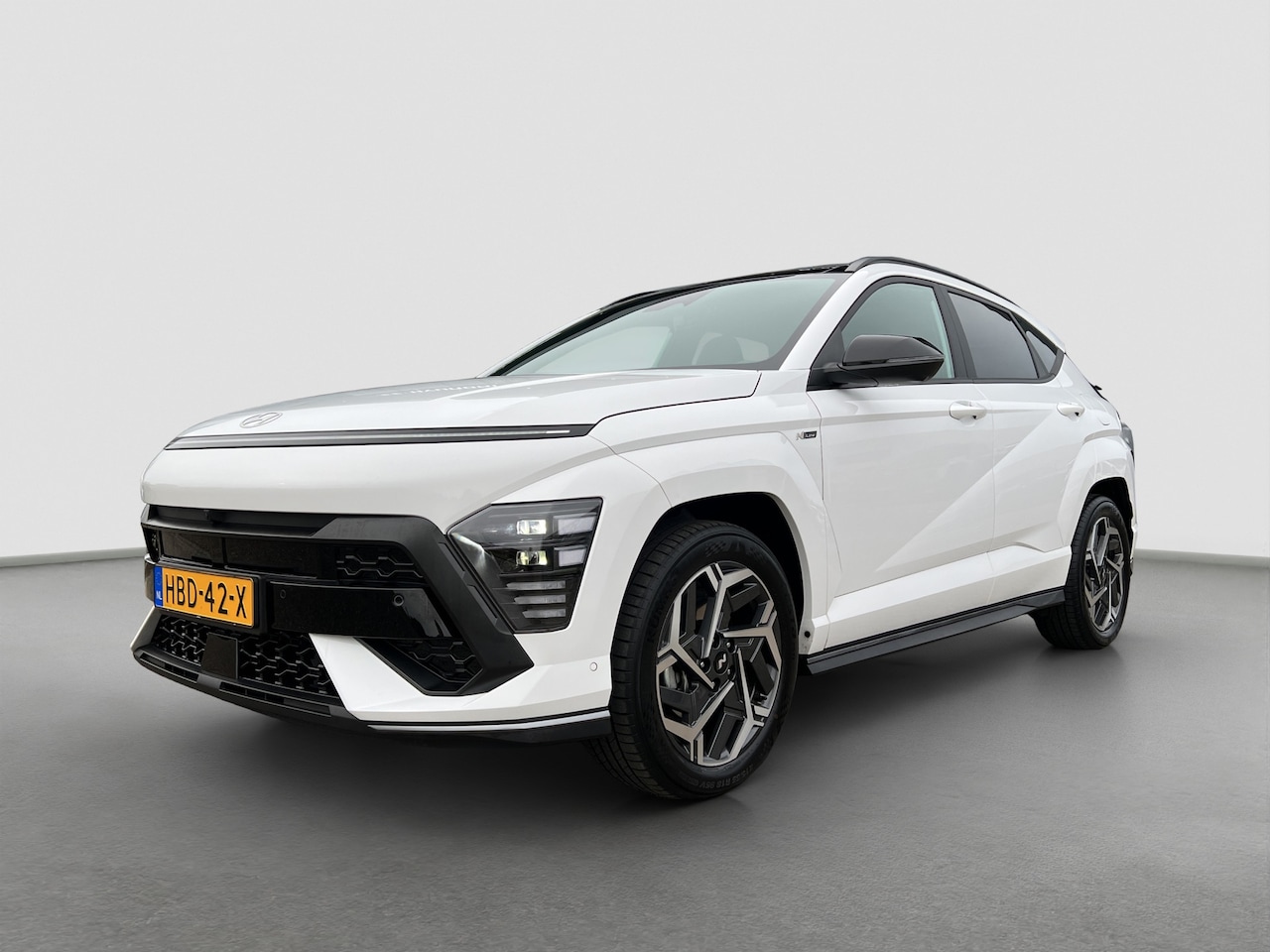 Hyundai Kona - 1.6 GDI 141pk HEV N-Line Sky | Premium audio | 360 camera | Bestuurdersstoel met geheugen - AutoWereld.nl