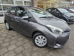 Toyota Yaris - 1.5 Full Hybrid Aspiration Camera/Navi
