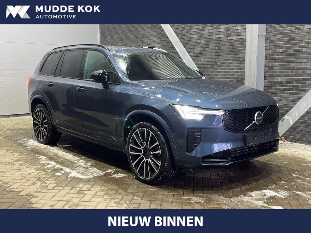 Volvo XC90 - T8 Plug-in hybrid Ultra Dark | Luchtvering | Bowers&Wilkins | Massage | Trekhaak | 22 Inch - AutoWereld.nl