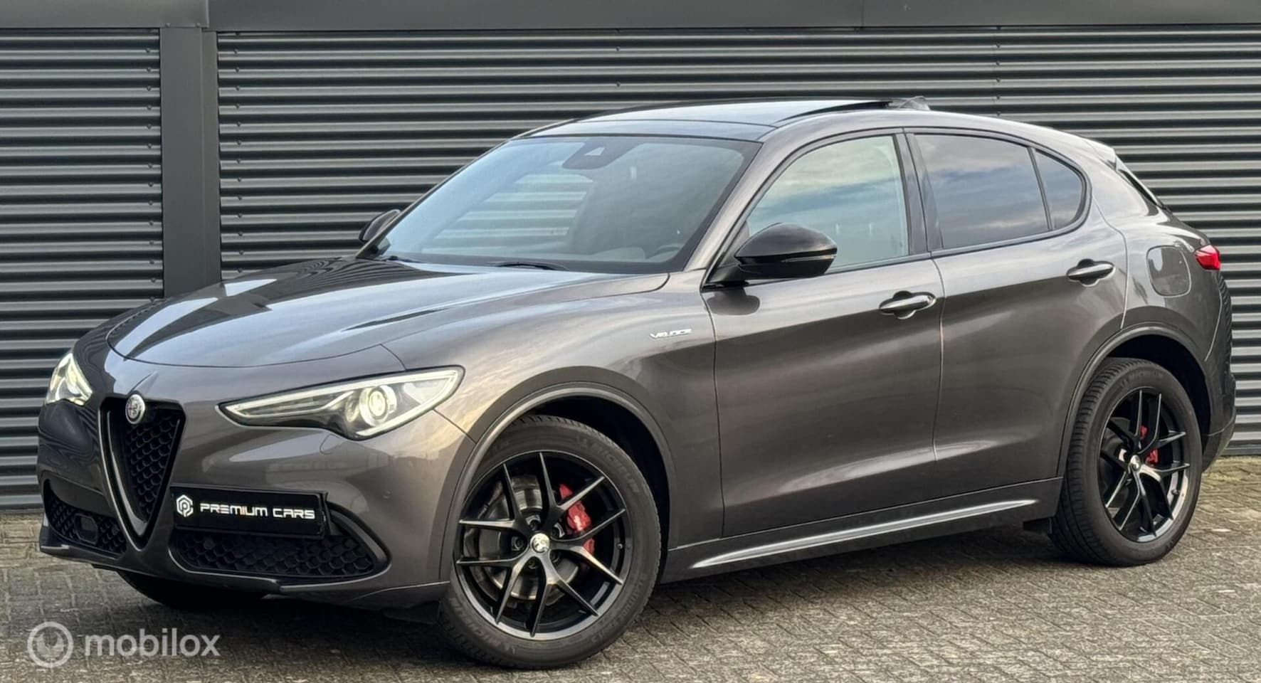 Alfa Romeo Stelvio - 2.0 T AWD Veloce Pano H&K Acc Android - AutoWereld.nl