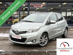 Toyota Yaris - 1.3 VVT-i Dynamic NIEUWSTAAT NAVI CAMERA PANO