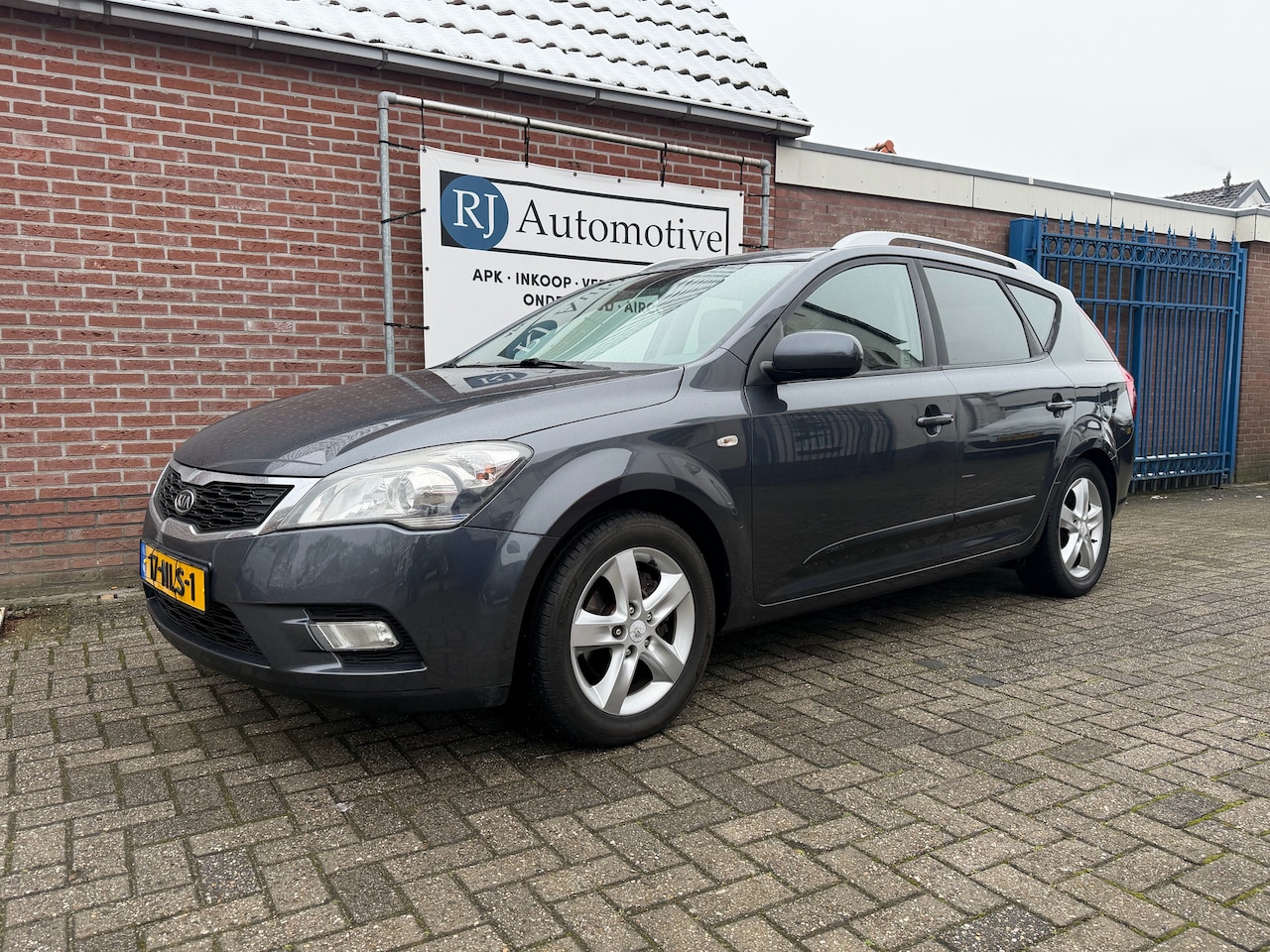 Kia Cee'd - 1.4 CVVT X-ecutive APK/NAP/NIEUWE APK - AutoWereld.nl