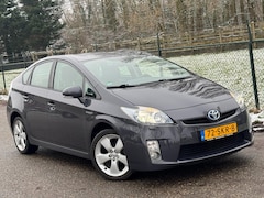 Toyota Prius - 1.8 Dynamic Business /Xenon/Navi/Camera/