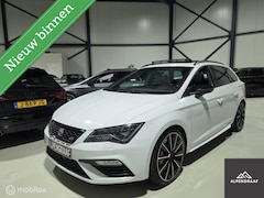 SEAT Leon ST - 2.0 TSI CUPRA 300 |PANO|CARPLAY|Brembo|Dealer onderhouden|