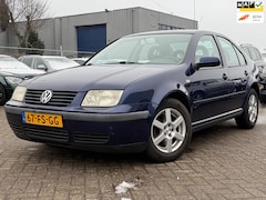 Volkswagen Bora - 1.6 Trendline | Keurige auto