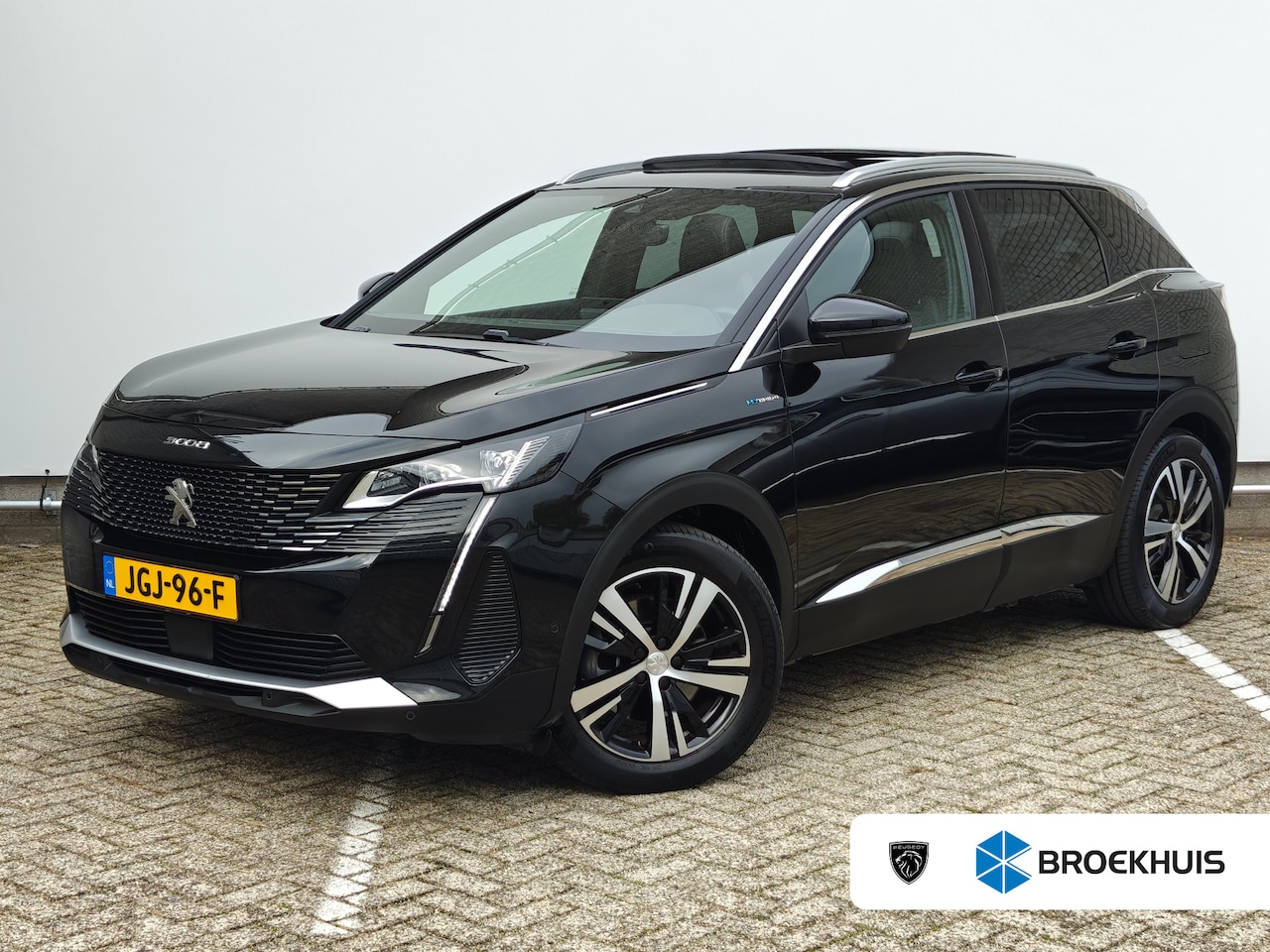 Peugeot 3008 - 1.6 HYbrid4 300 GT | Achterbank in delen neerklapbaar | Achteruitrijcamera | Apple Carplay - AutoWereld.nl