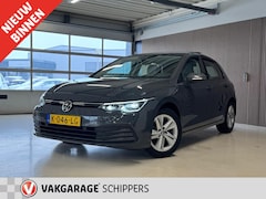 Volkswagen Golf - 1.5 eTSI Life Business