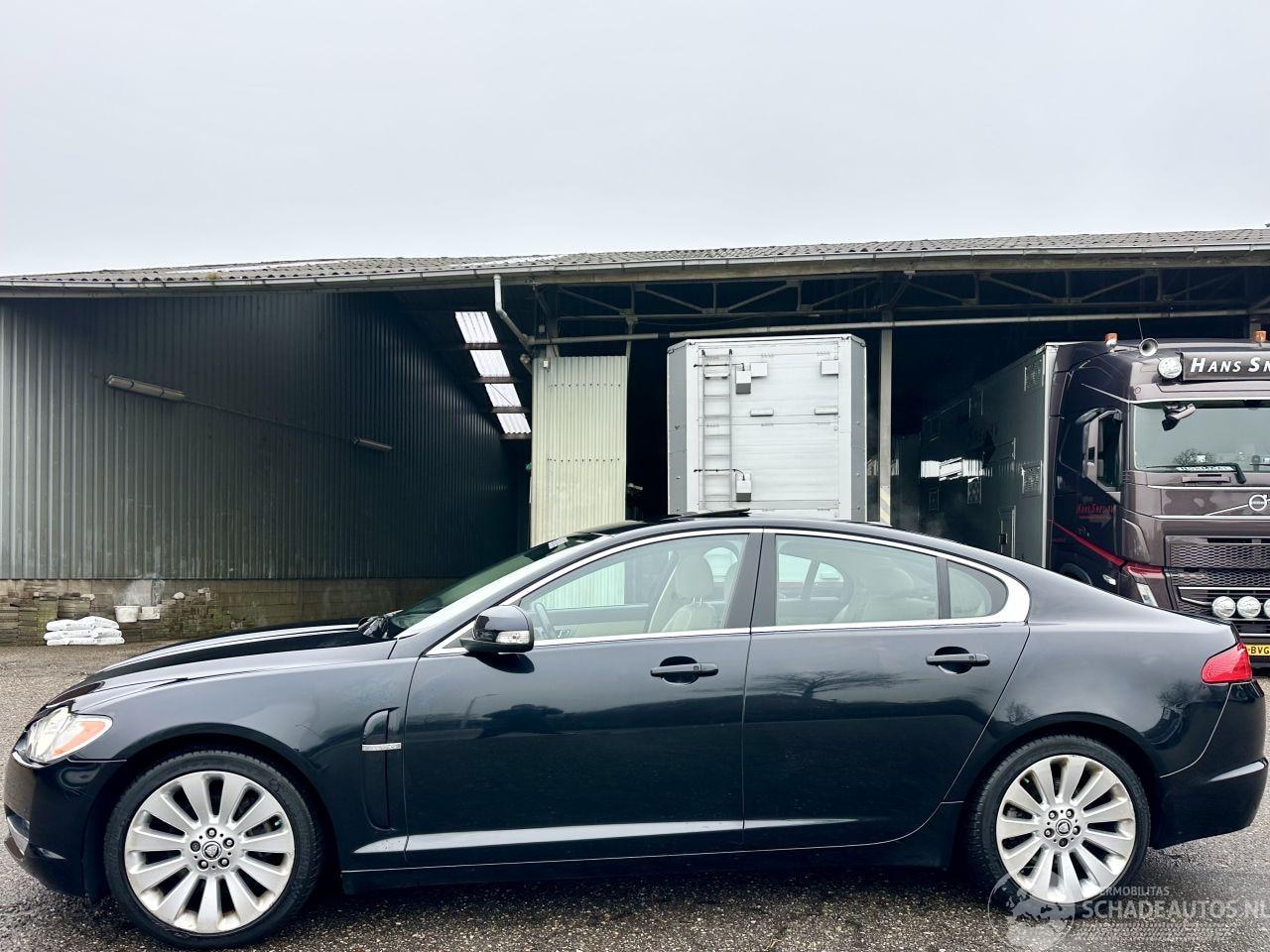 Jaguar XF - 3.0 V6 238pk aut + f1 Premium Luxury - - AutoWereld.nl