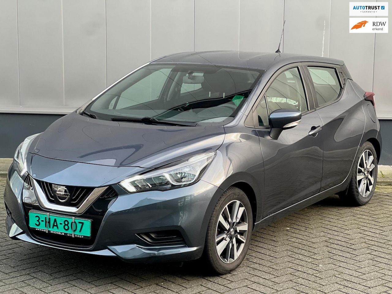 Nissan Micra - 1.0L Visia+ Sport Airco - apple - cruise - AutoWereld.nl
