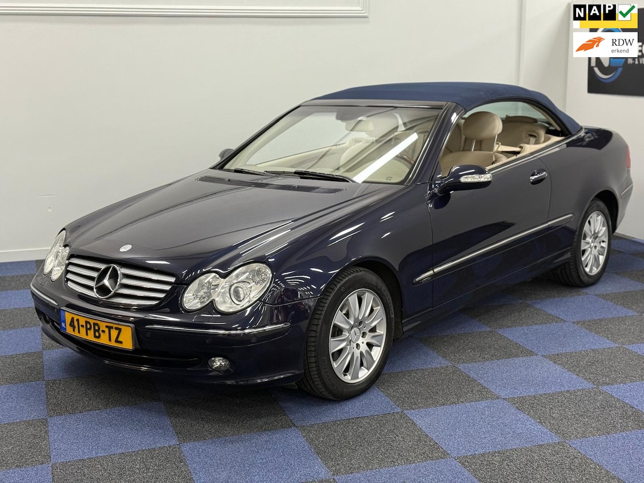 Mercedes-Benz CLK-klasse Cabrio - 320 Elegance / SUPER NETTE AUTO / DEALER ONDERHOUDEN - AutoWereld.nl