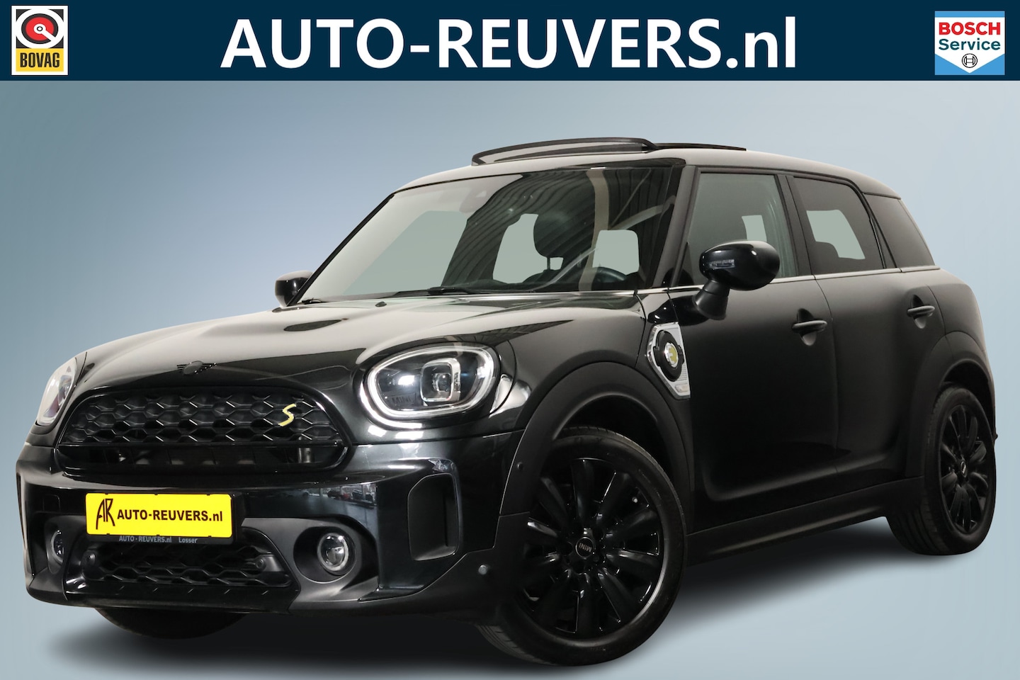 MINI Countryman - Mini 1.5 Cooper S E ALL4 / Opendak / Leder / HUD / CarPlay / Pilot assist - AutoWereld.nl